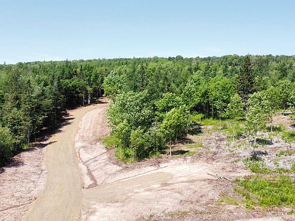 4th image of 28 Mull River Rd