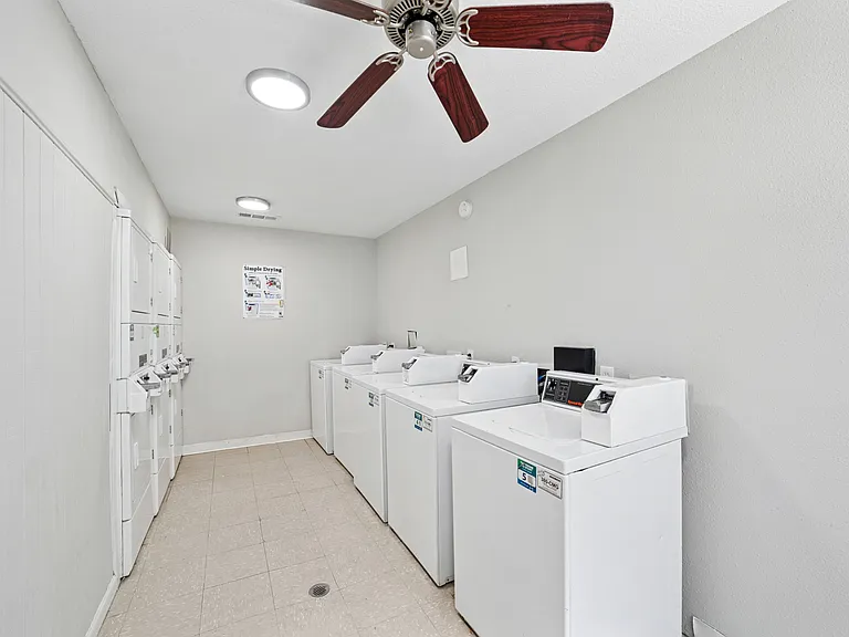 Colinas Pointe — Photo 13