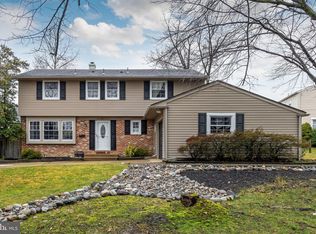 17 Tunbridge Rd, Cherry Hill, NJ 08003