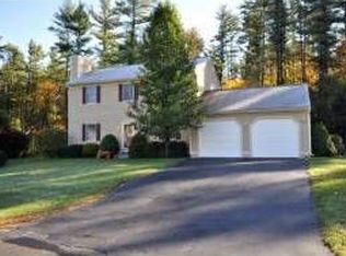 6 Strout Ln, Durham, NH 03824