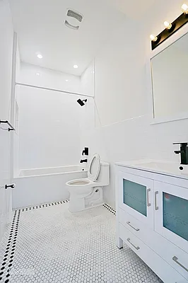 Rented by Citi Habitats | media 6