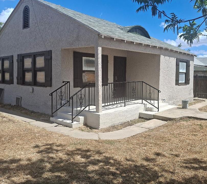 2nd image of 830 31st St