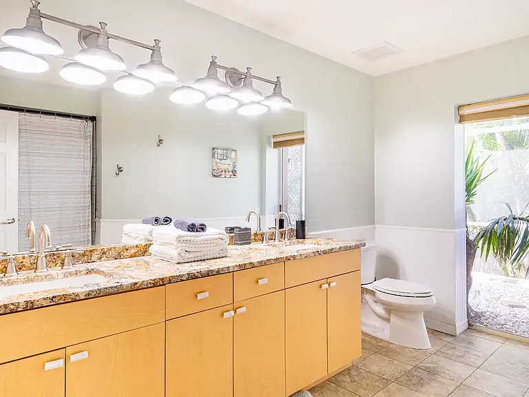 4712 Spring Meadow Ln — Photo 8