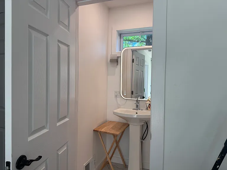 105 Summit Ave #1B — Photo 6