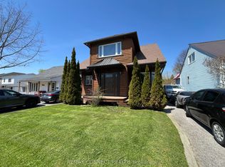 12 Brock St, Ajax, ON L1S1T1