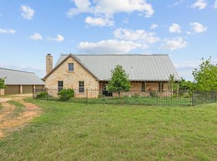 256 Royalview Dr, Fredericksburg, TX 78624
