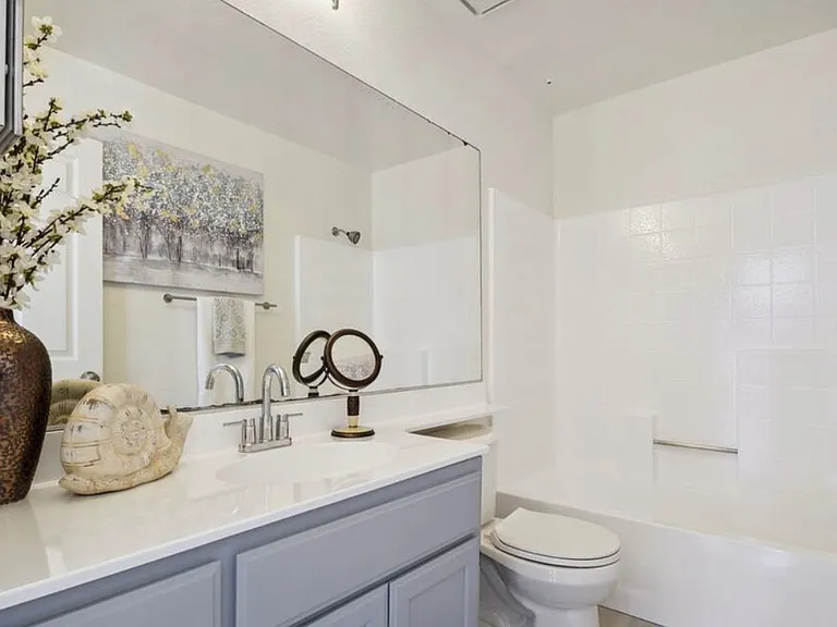 2224 Duane St #5 — Photo 11