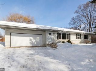 701 114th Ln NE, Blaine, MN 55434