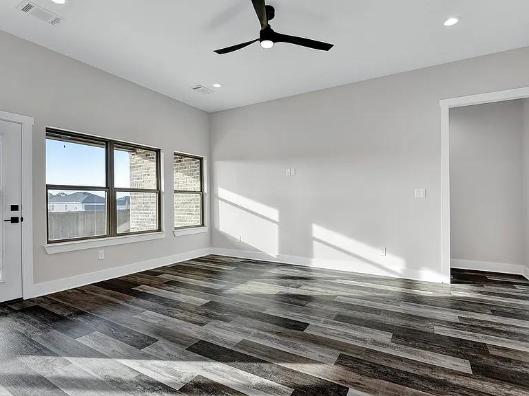 1808 Aleia Cv — Photo 19