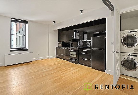 2nd image of 487 Keap St #317
