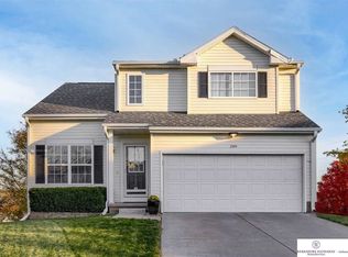 2119 N 167th Cir, Omaha, NE 68116