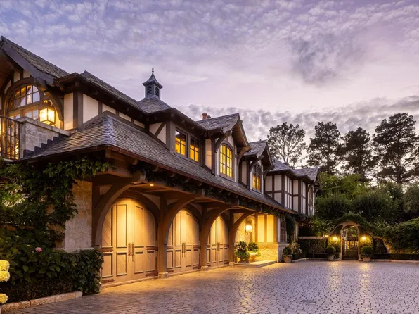 2 La Pradera Ln, Carmel, CA 93923