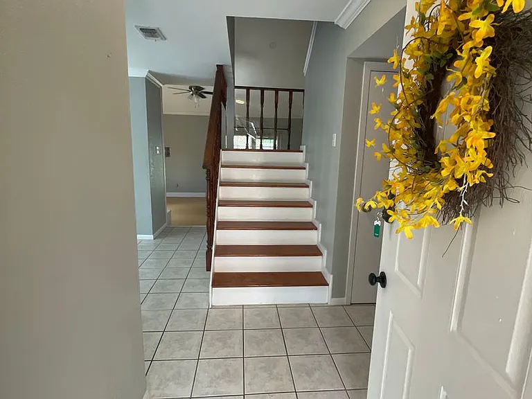 4625 Vail St — Photo 2