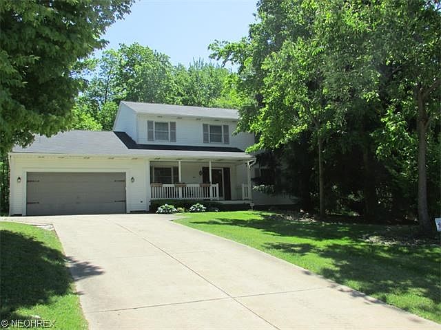 1st image of 5925 Stephanie Ln