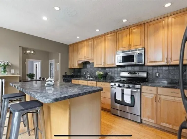 53 Franklin St #1, Somerville, MA 02145