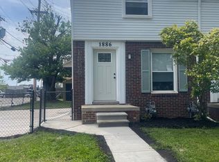 1886 15th St, Wyandotte, MI 48192