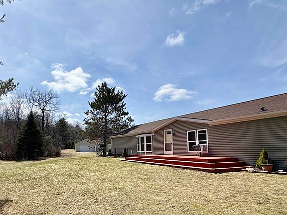 4th image of 4395 N Raymond Rd