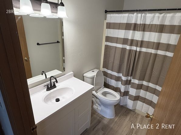 1733 Hemlock Dr APT A