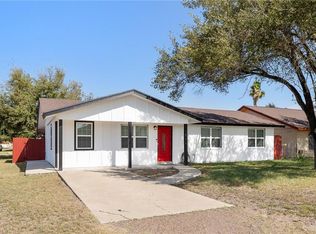 1119 Barnes St, Mission, TX 78572