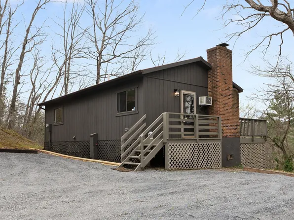 9771 Idas Ln, Broadway, VA 22815