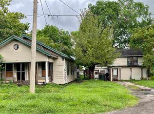 1020 Simmons St, Beaumont, TX 77703