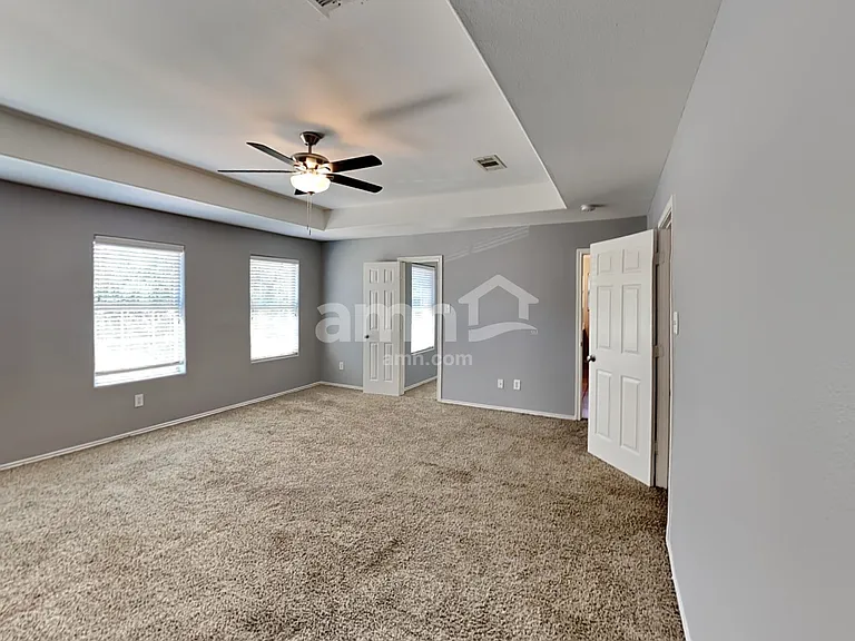 2203 Shady Birch Dr — Photo 10