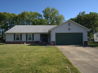 2262 Fiesbeck Dr, Columbus, IN 47201