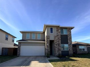 10610 Great Basin Dr, Iowa Colony, TX 77583