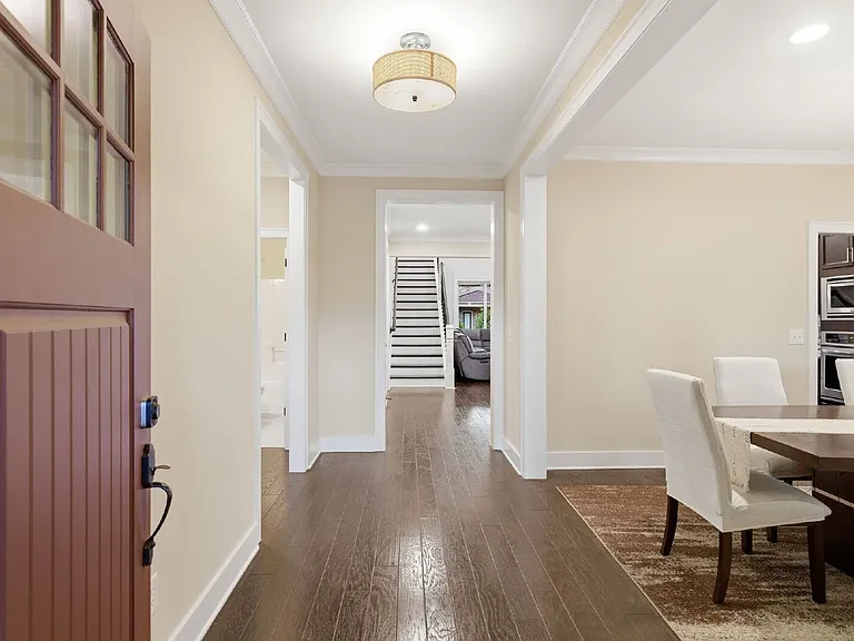 790 Fontwell Ln — Photo 6