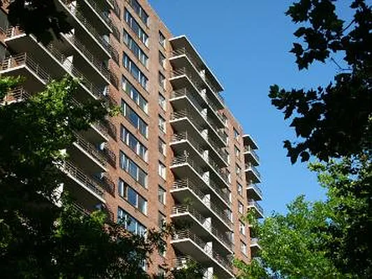 Rented by Corcoran | media 32