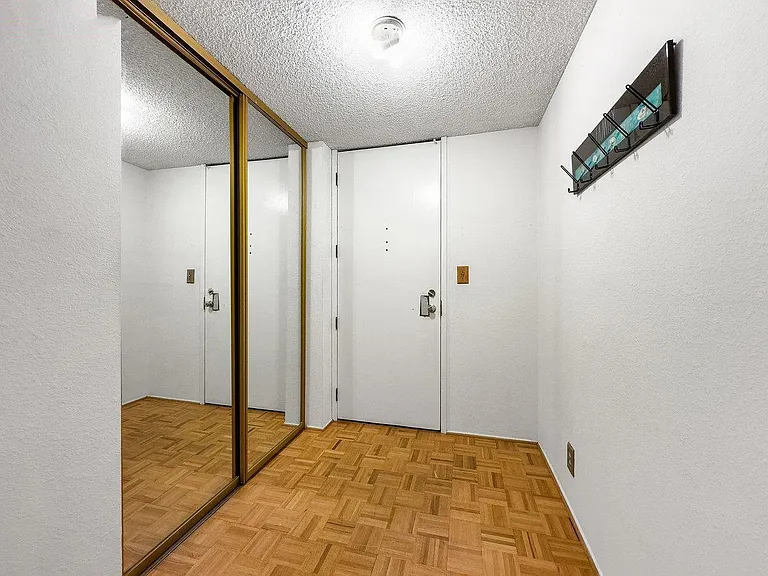 5315 Shelter Creek Ln — Photo 14