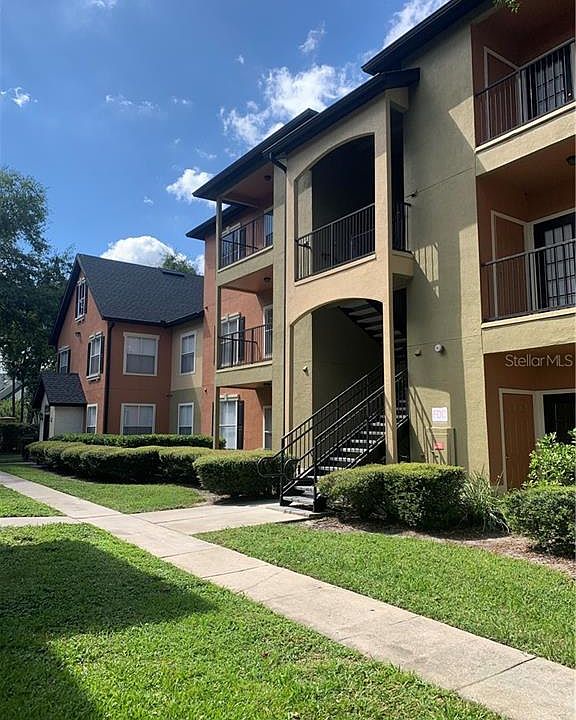 1st image of 6025 Westgate Dr APT 2516