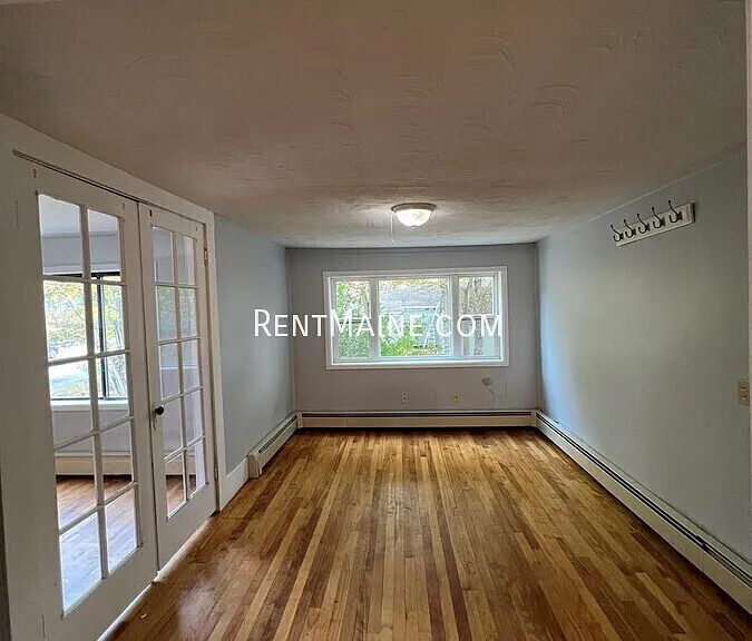 468 Union St #5 — Photo 3