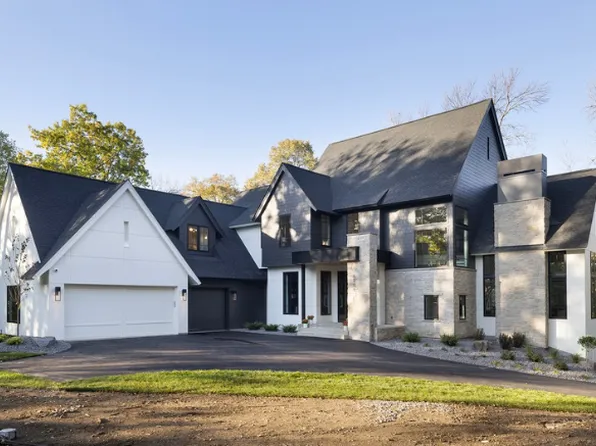 4435 N Shore Dr, Mound, MN 55364