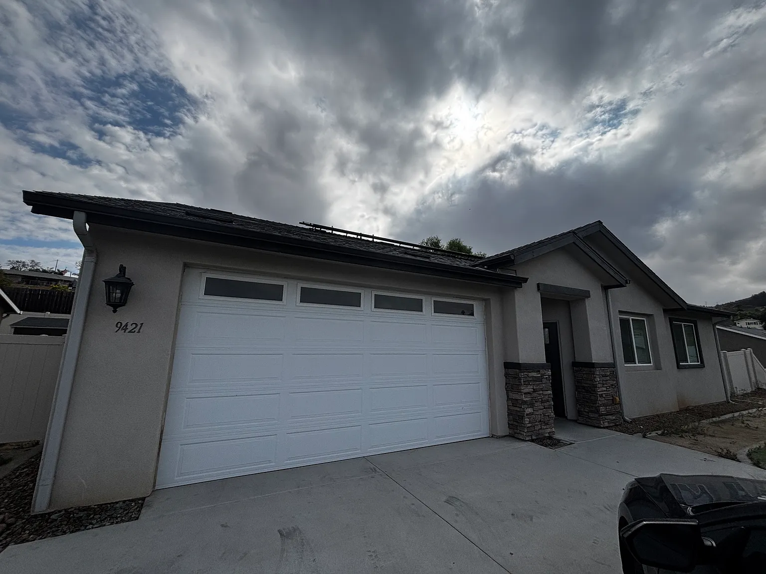4 bed, 1888 sqft, $3,800 — Photo 1