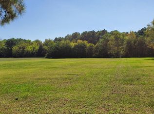 45 Arlington Chase Rd, Cape Charles, VA 23310