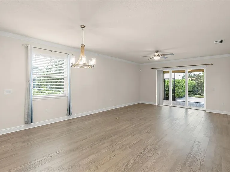 5690 Long Shore Loop — Photo 9