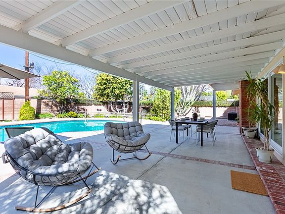 2nd image of 11017 Baird Ave