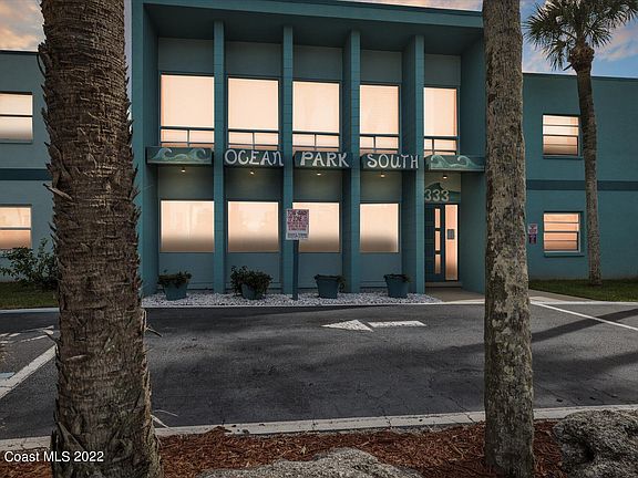 2nd image of 351 Taylor Ave #6