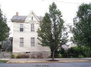316 W Race St, Martinsburg, WV 25401