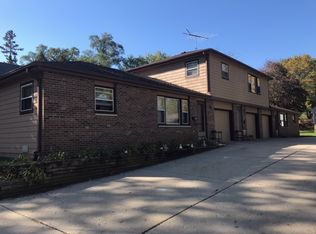 524 S State St, Marengo, IL 60152