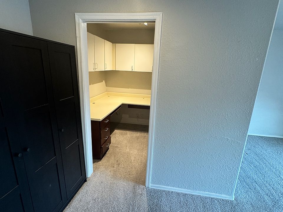1st image of 5311 W Ivanhoe Ct