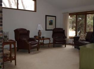 15505 Morraine Way, Eden Prairie, MN 55347