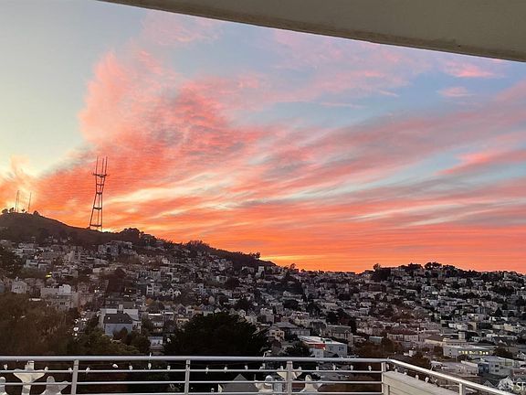 4th image of 685 Noe St