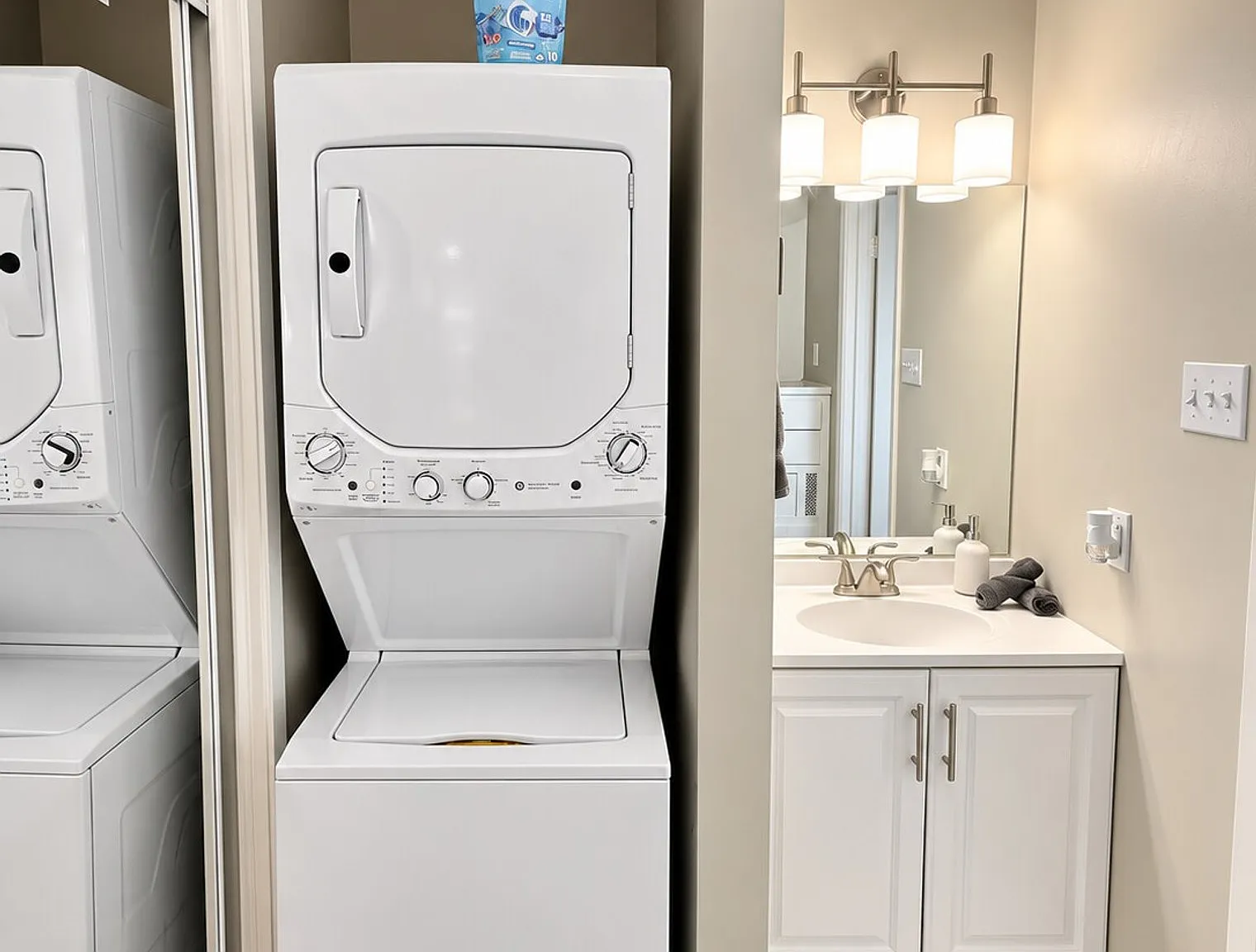 Studio, 1.0 bath, $2,324 — Photo 4