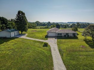 2396 S Metzletein Rd, Clever, MO 65631