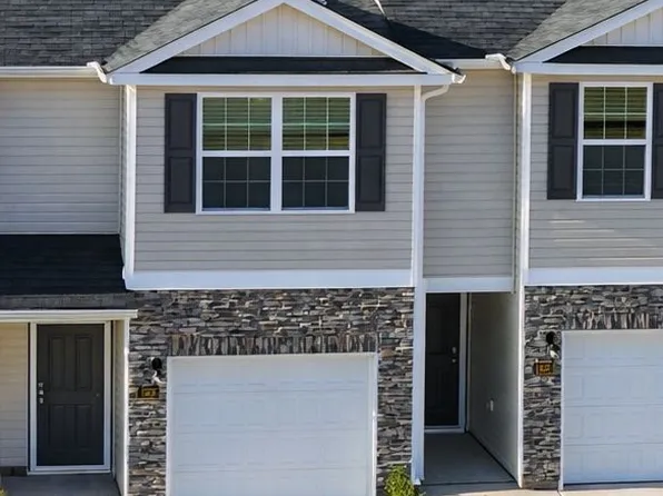 1120 Broholmer Ln, Greensboro, NC 27405