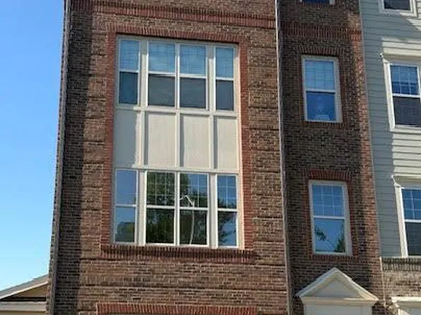 9610 Fields Rd Unit 9610, Gaithersburg, MD 20878