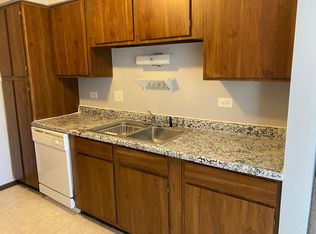 3212 W 184th St #3, Homewood, IL 60430
