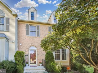6377 English Ivy Way, Springfield, VA 22152